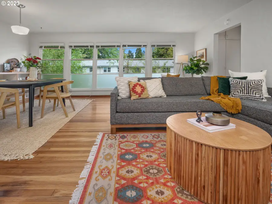 6807 NE Broadway, Portland, OR 97213 - #2