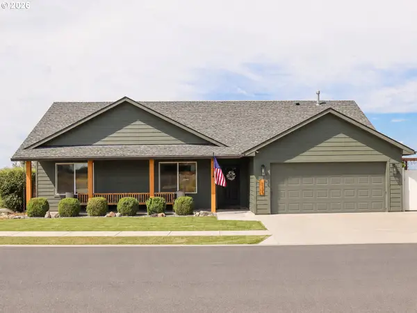 134 SW Desert Sky Dr, Hermiston, OR 97838