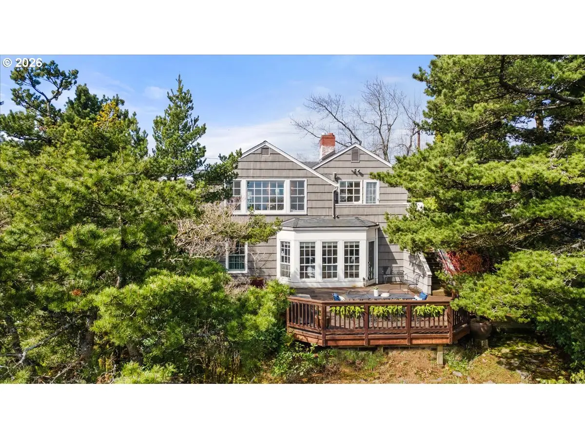 4317 SW Bernard Dr, Portland, OR 97239 - #1