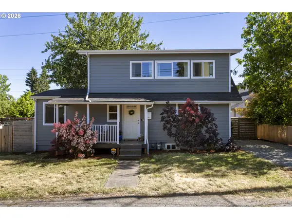 8800 NE Couch St, Portland, OR 97220