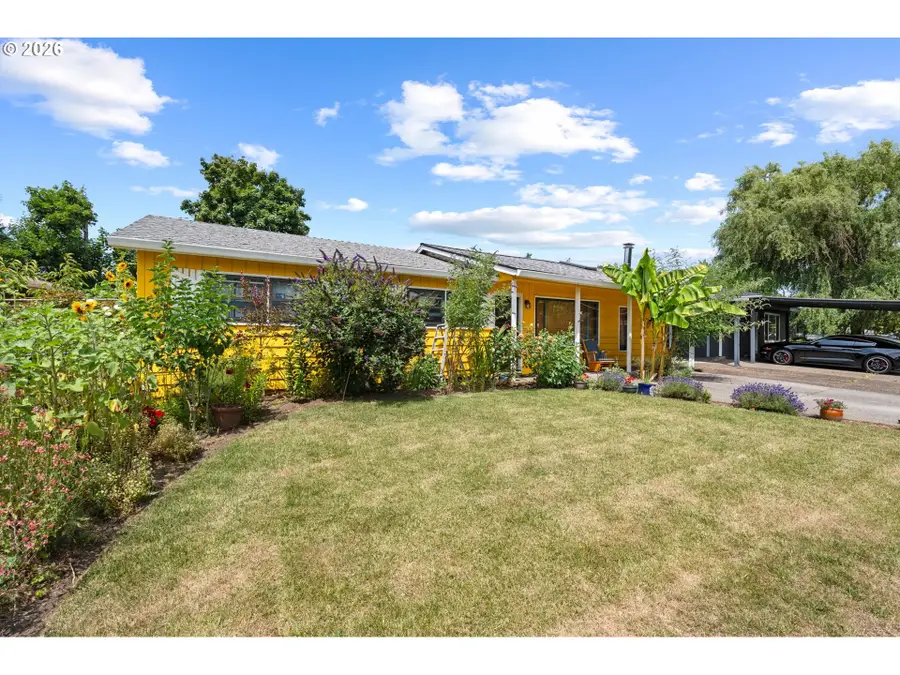 2225 SE 181st Ave, Portland, OR 97233 - #2