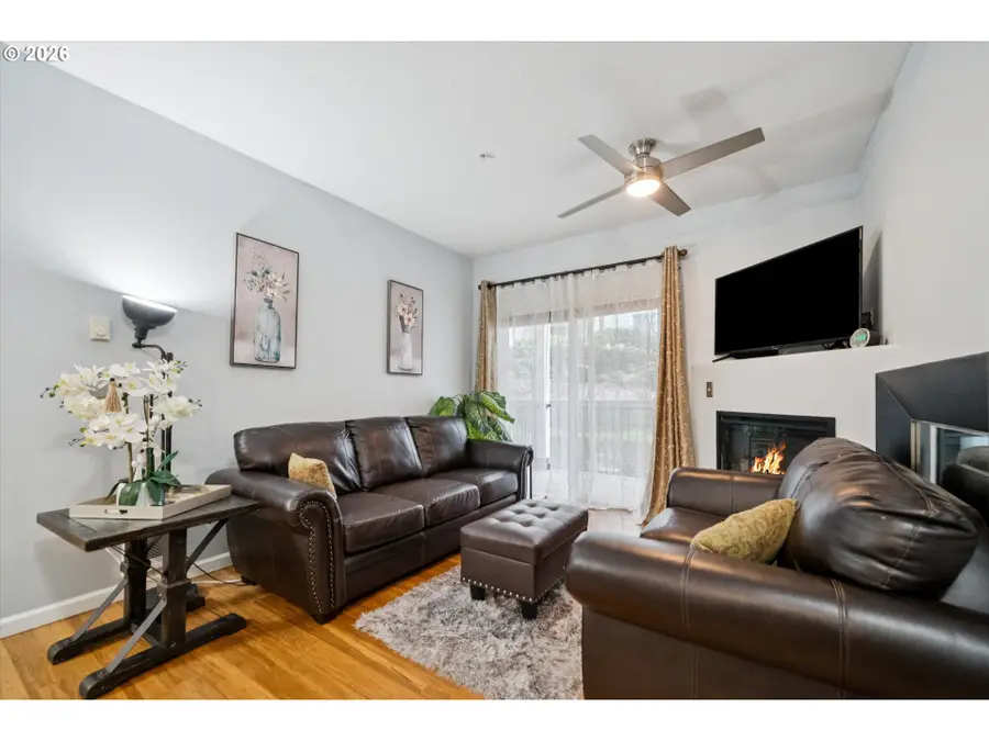 11830 NW Holly Springs Ln #206, Portland, OR 97229 - Image #3