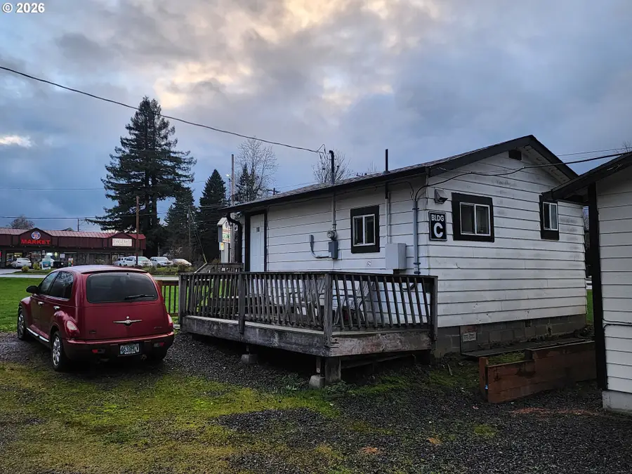 2600 SE Orient Dr, Gresham, OR 97080 - Image #3