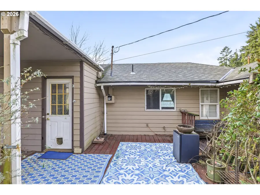 12510 SE Raymond St, Portland, OR 97236 - Image #3