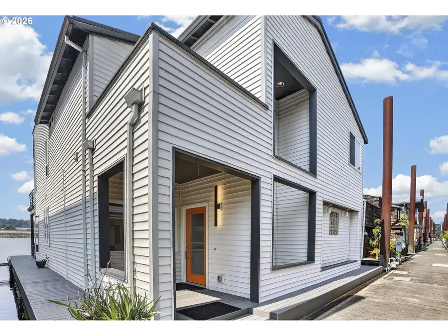 2630 N Hayden Island Dr #19, Portland, OR 97217 - #3