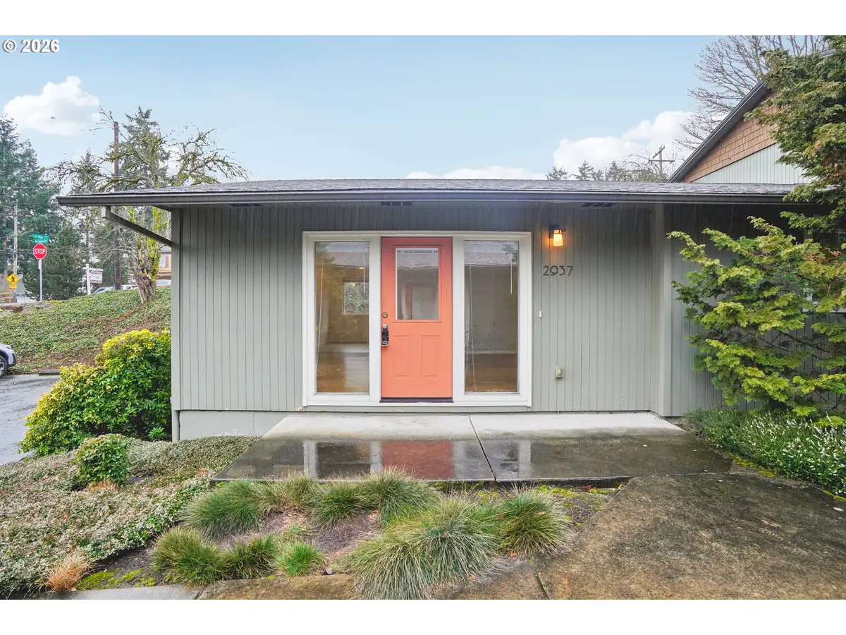 2937 SW Miles St #2, Portland, OR 97219 - Image #1