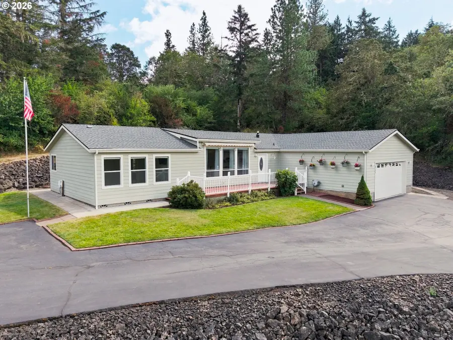 2135 Southside Rd, Sutherlin, OR 97479 - #2