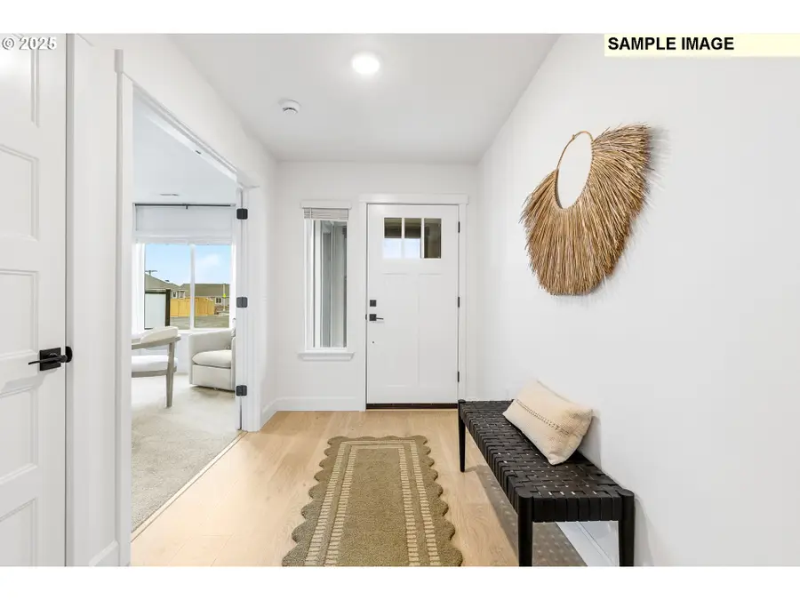 881 NE Laurel Springs Dr, Hermiston, OR 97838 - Image #3