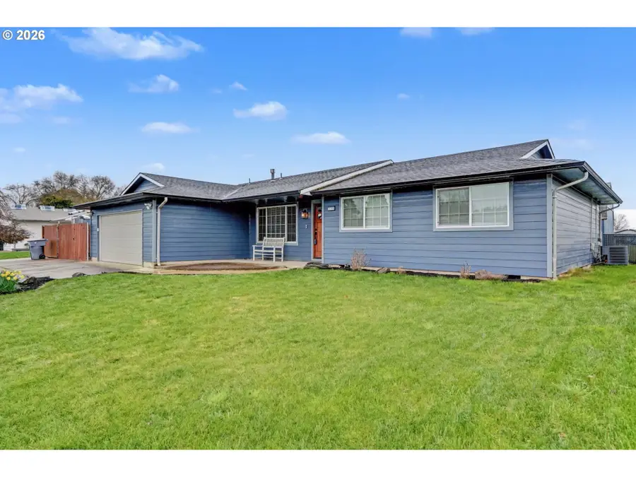 2120 Lafayette St Se, Albany, OR 97322 - #2