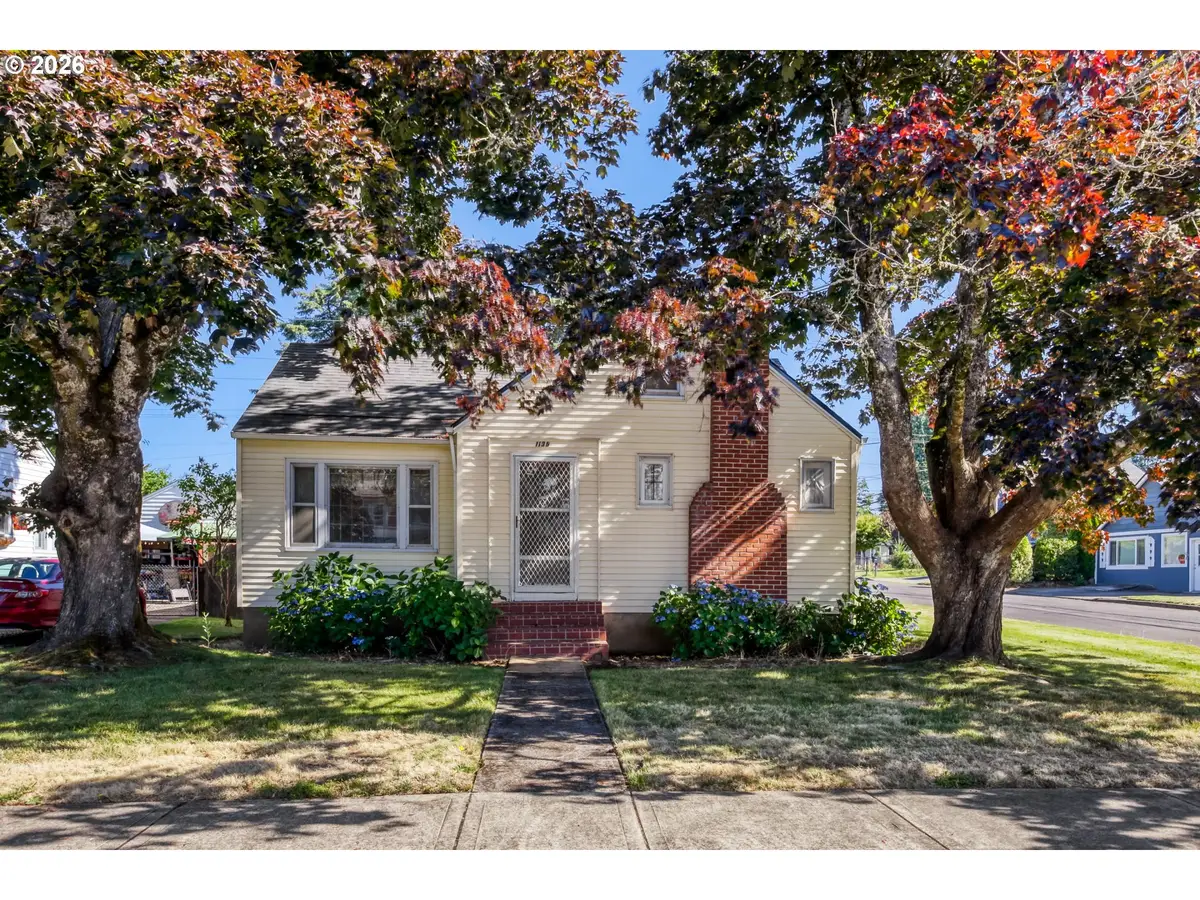 1135 B St, Washougal, WA 98671 - #1
