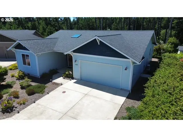 3861 Nandina Dr, Florence, OR 97439 - #3