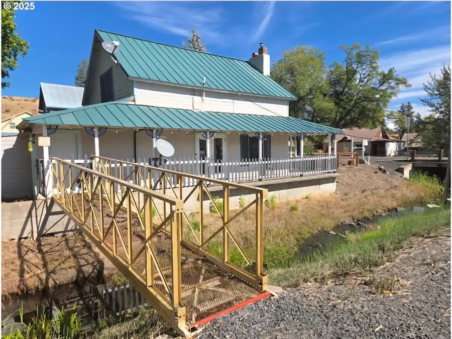 57036 Wamic Market Rd, Wamic, OR 97063 - #2