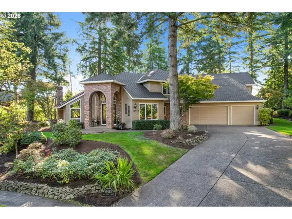 16455 SW Nighthawk Dr, Beaverton, OR 97007