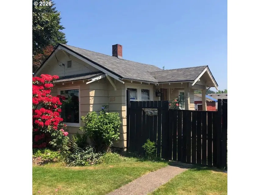 515 E Gloucester St, Gladstone, OR 97027 - #3