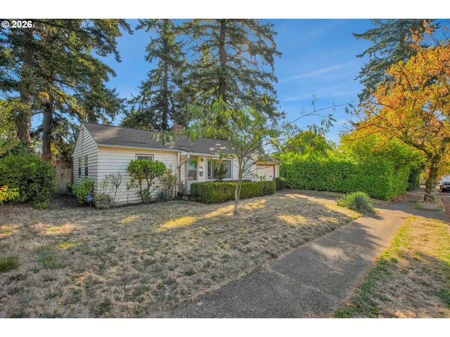 1826 NE 91st Ave, Portland, OR 97220 - #2