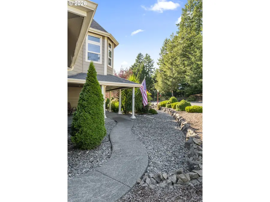 997 Krista Ln, Brookings, OR 97415 - #3