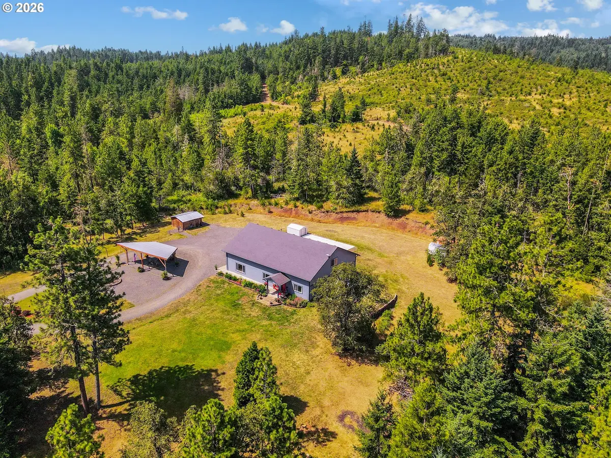 82056 Mahr Ln, Creswell, OR 97426 - #1