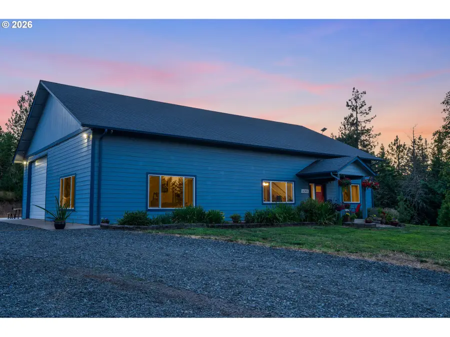 82056 Mahr Ln, Creswell, OR 97426 - #2
