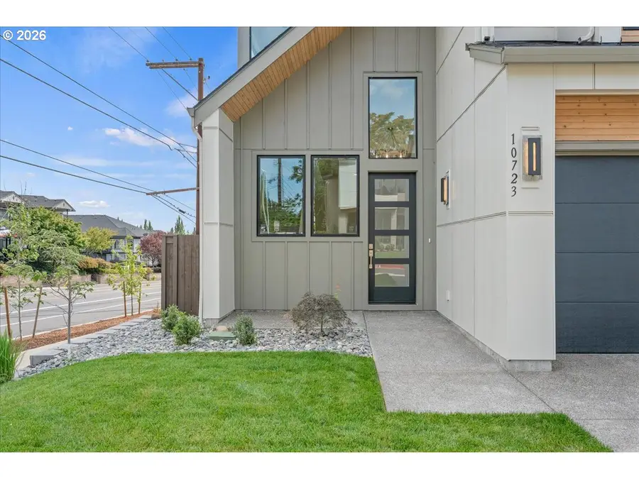 10723 SE 13th Cir, Vancouver, WA 98664 - #2