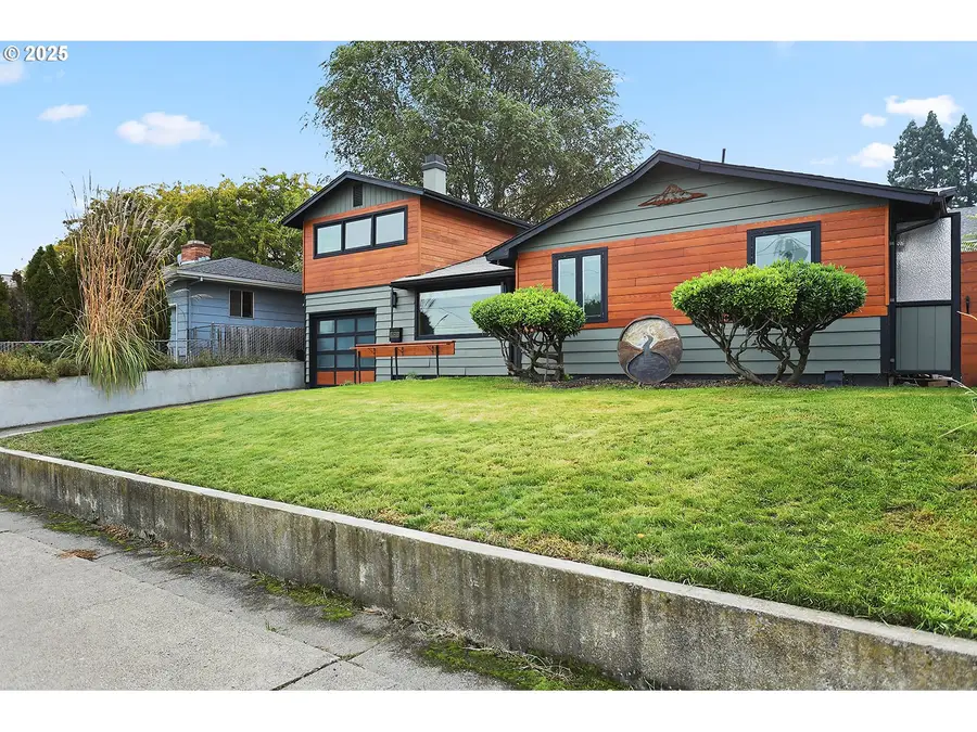 1520 E 9th St, The Dalles, OR 97058 - Image #3