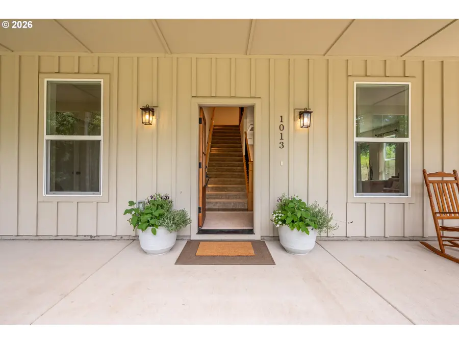 1013 N Bodine Rd, Kelso, WA 98626 - #3