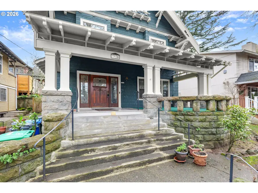 2936 SE Taylor St, Portland, OR 97214 - Image #2