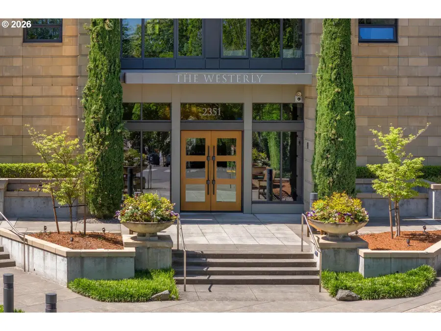 2351 NW Westover Rd #608, Portland, OR 97210 - #2