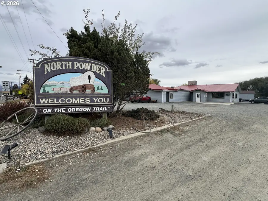 975 2nd St, North Powder, OR 97867 - #2