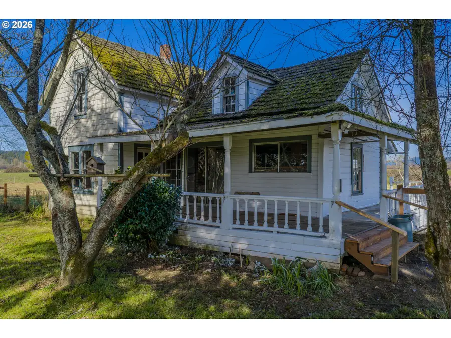 93703 Lower Norway Ln, Myrtle Point, OR 97458 - #3