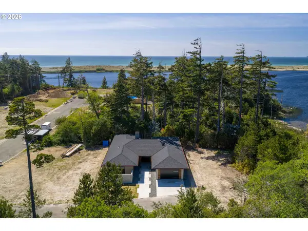 1103 Talus Way, PortOrford, OR 97465