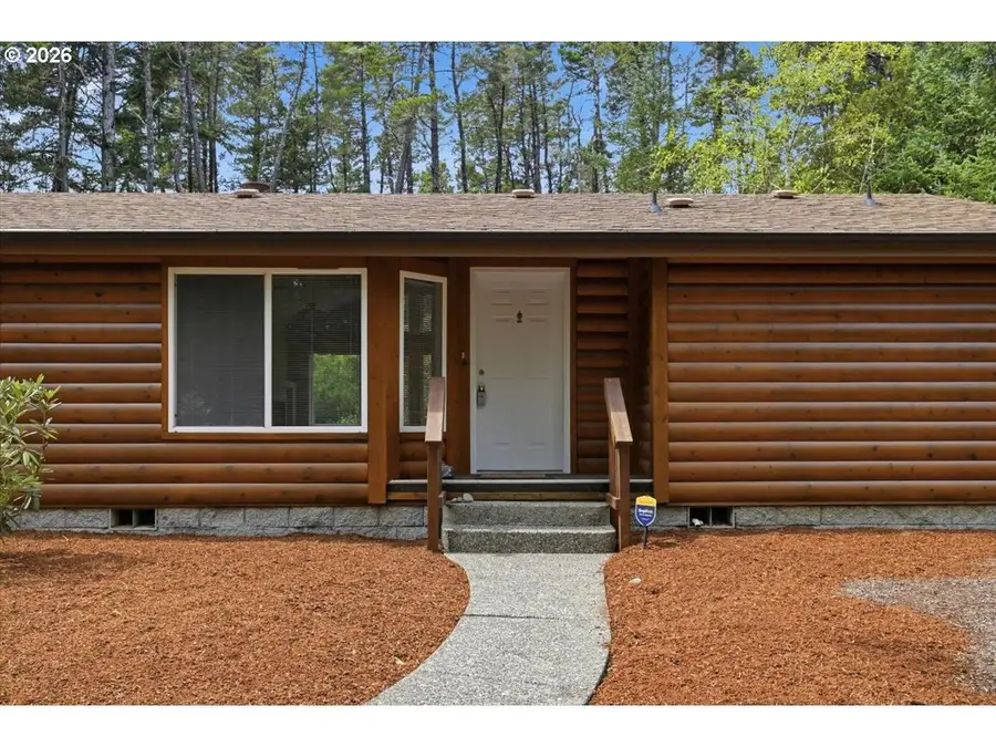 5013 Heceta Beach Rd, Florence, OR 97439 - #3