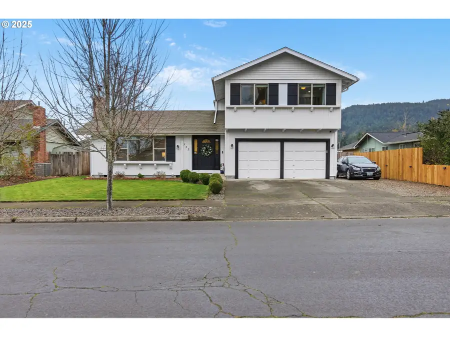 353 72nd St, Springfield, OR 97478 - Image #3