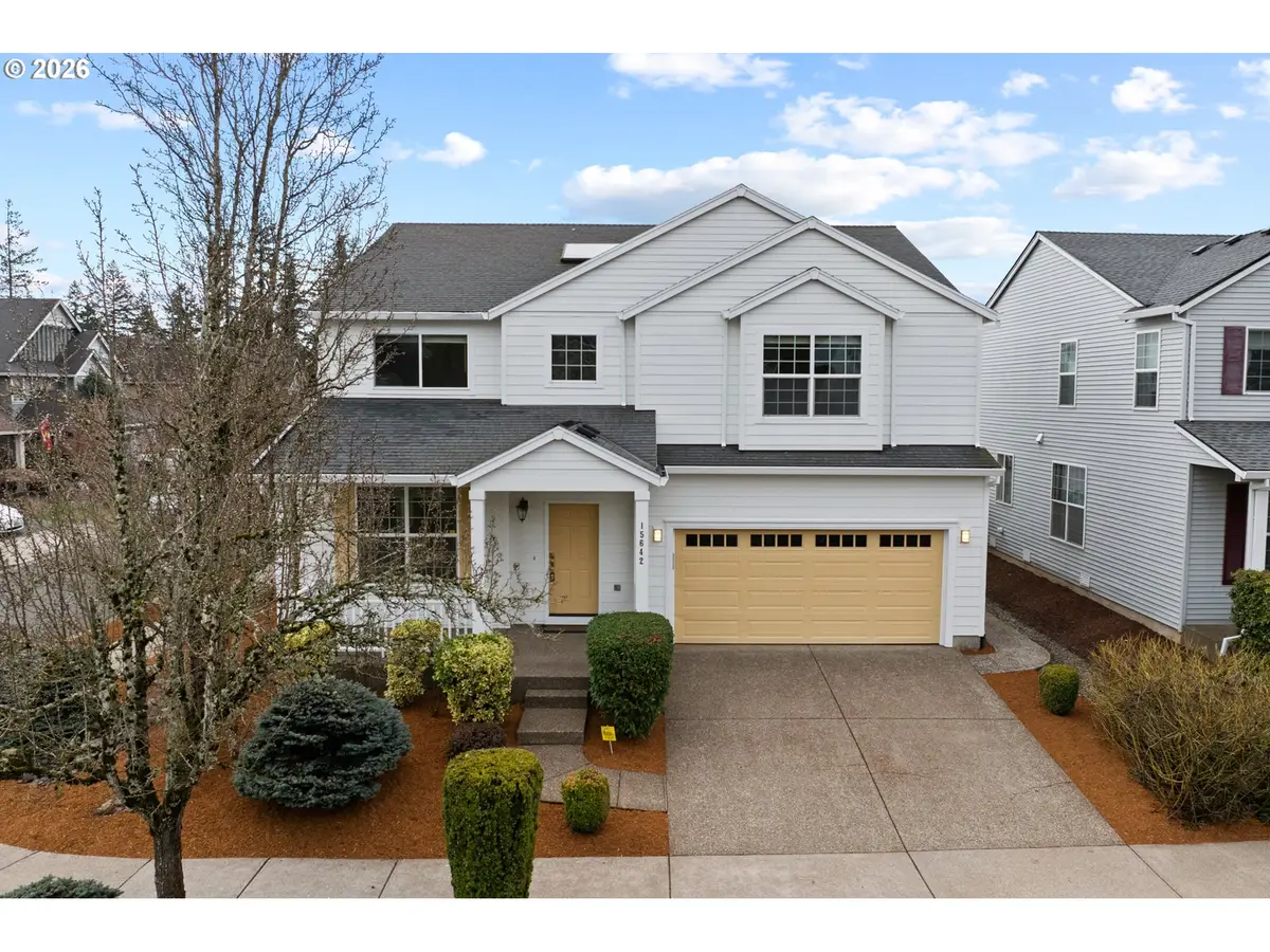 15642 SE Bollam Dr, Clackamas, OR 97015 - #1