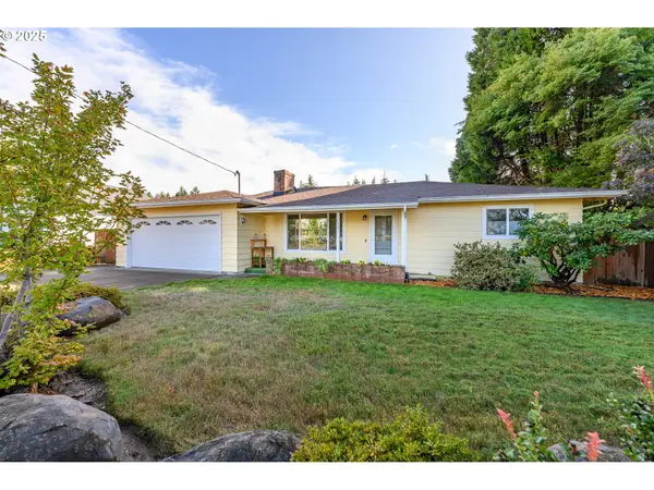 1036 SW 2nd St, McMinnville, OR 97128