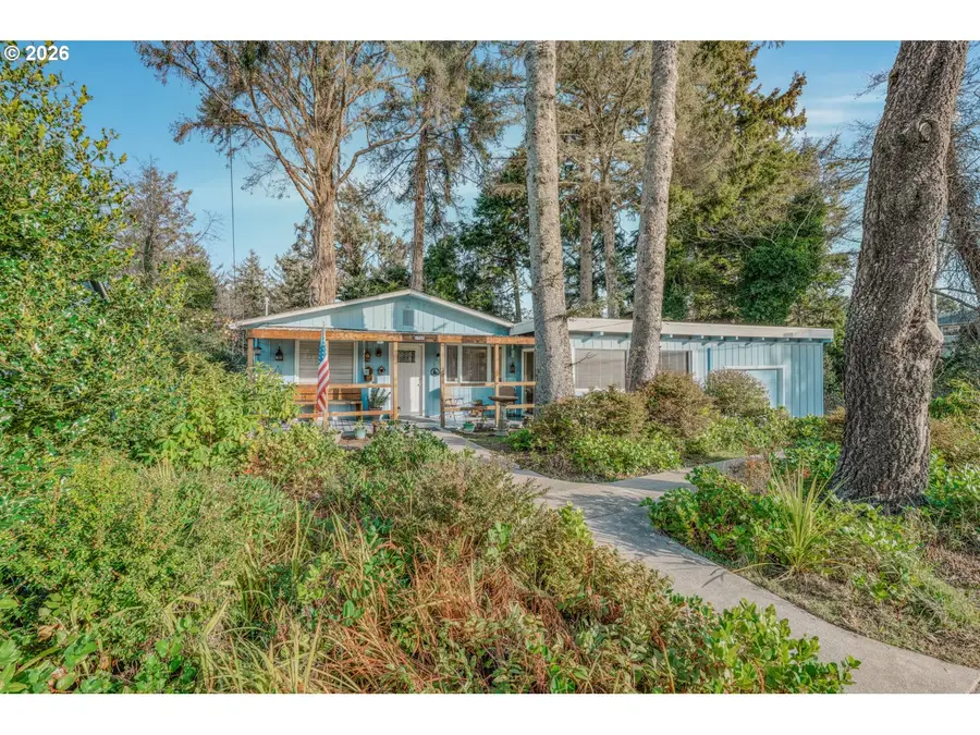 1705 NW 22nd St, Lincoln City, OR 97367 - Image #2