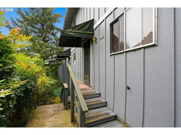 7408 S Virginia Ave, Portland, OR 97219