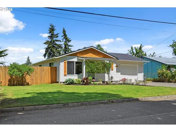 355 Stark St, Woodburn, OR 97071