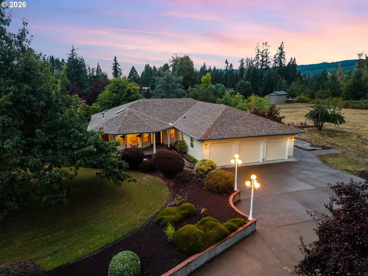 39141 Easton Ln, Springfield, OR 97477 - #1
