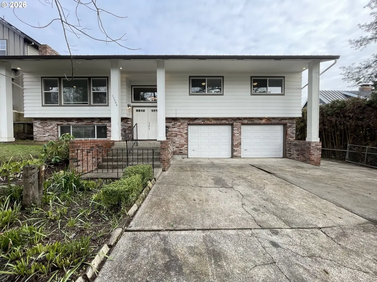 15300 SE Lee Ave, Milwaukie, OR 97267 - #1