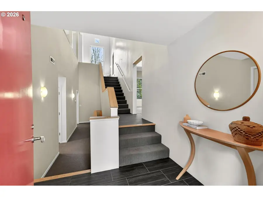 5733 SW Salmon St, Portland, OR 97221 - #3