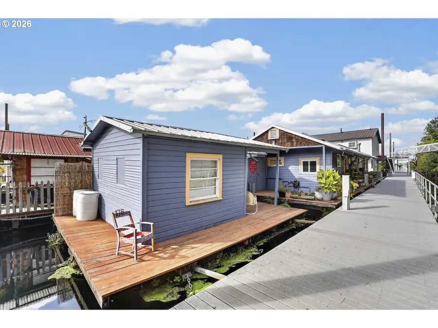 1769 N Jantzen Ave, Portland, OR 97217 - #2