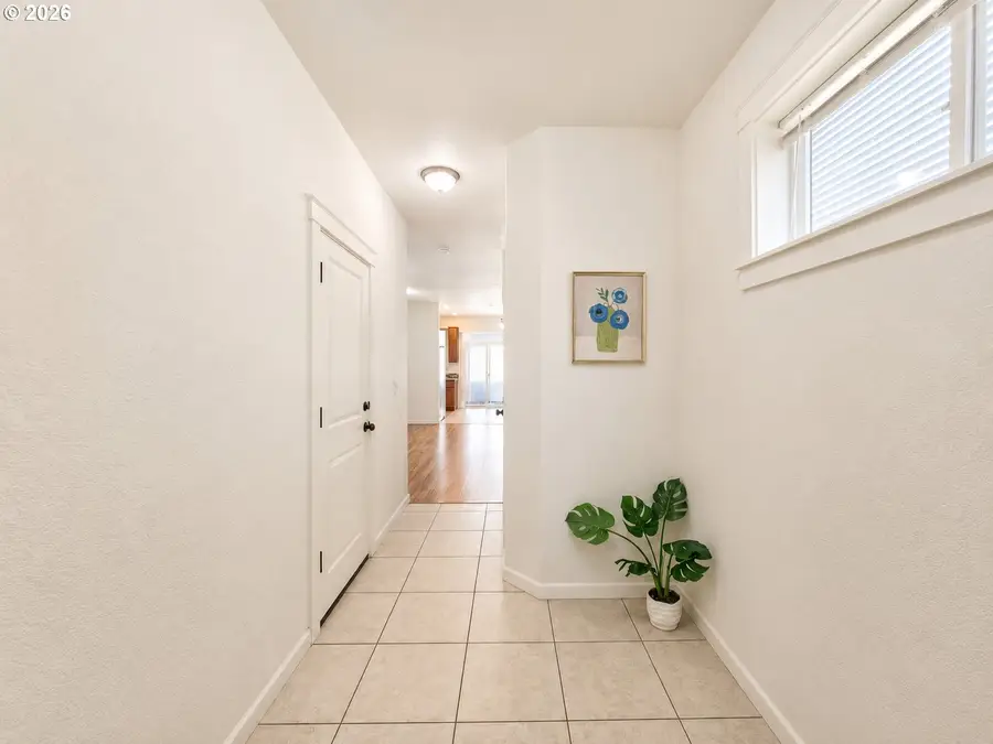 1490 SE 117th Ave, Portland, OR 97216 - #3
