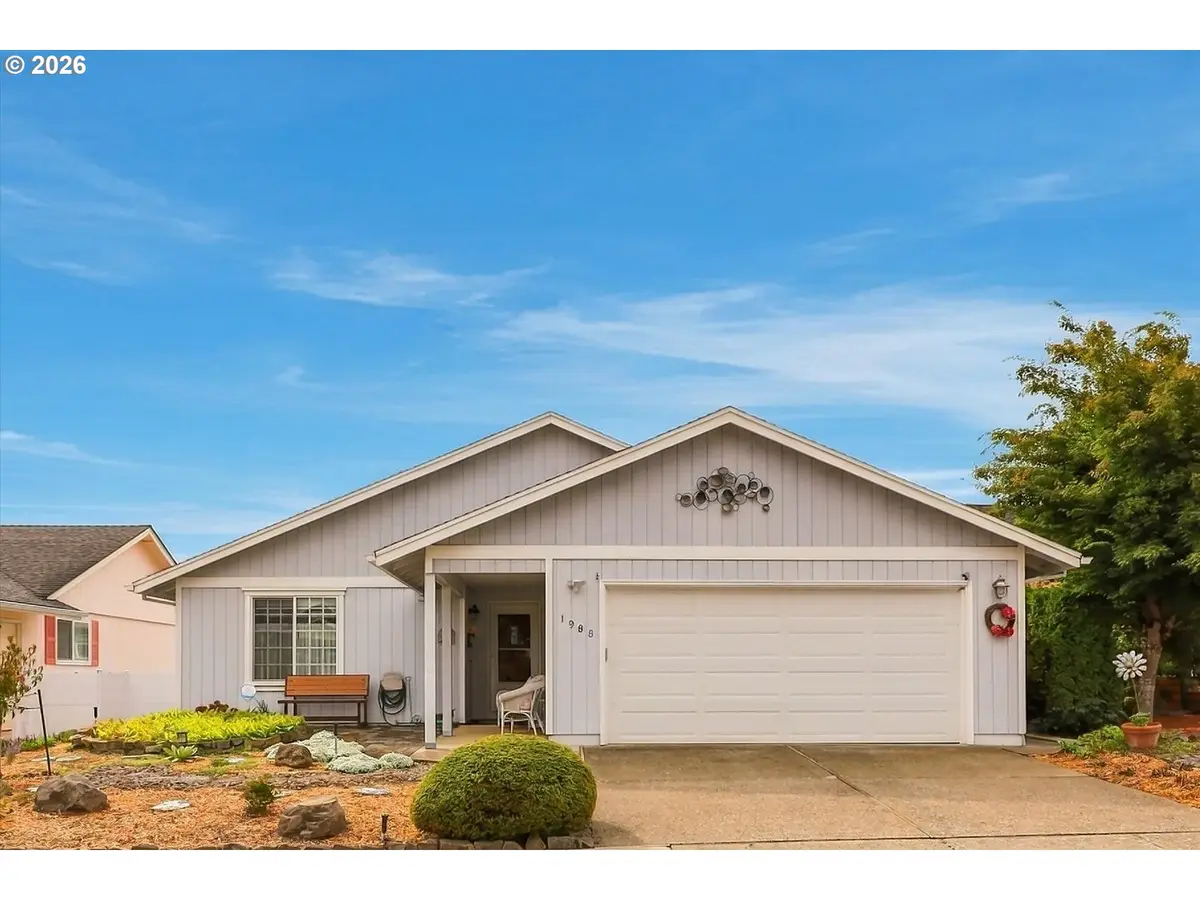1988 Nut Tree Dr, Salem, OR 97304 - #1