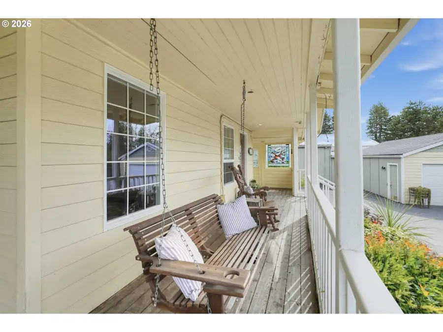 14543 Thayer Rd, Oregon City, OR 97045 - #3