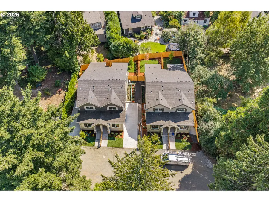 7262 SW 1st Ave, Portland, OR 97219 - #2