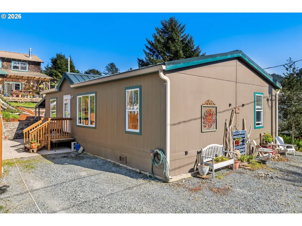 936 S Beacon St, Rockaway Beach, OR 97136 - #1