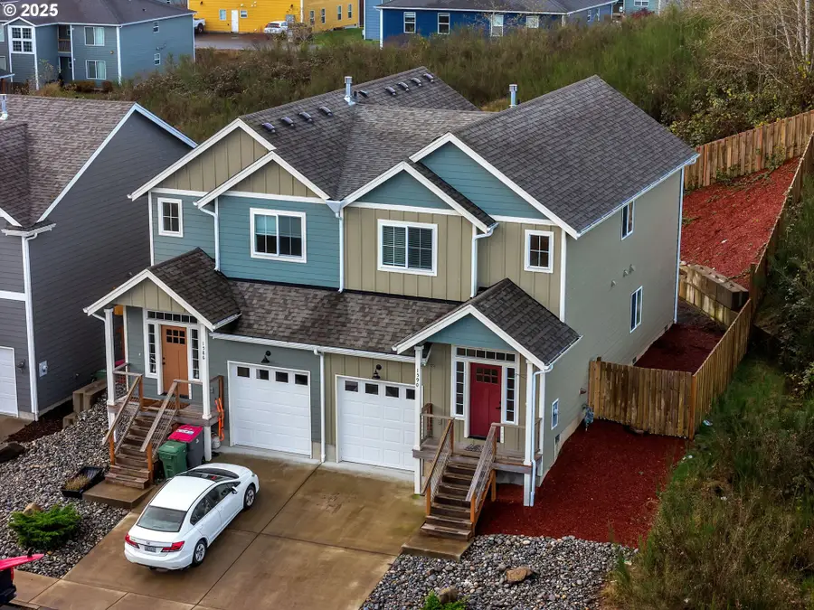 1590 SE Honeysuckle Loop, Warrenton, OR 97146 - Image #2