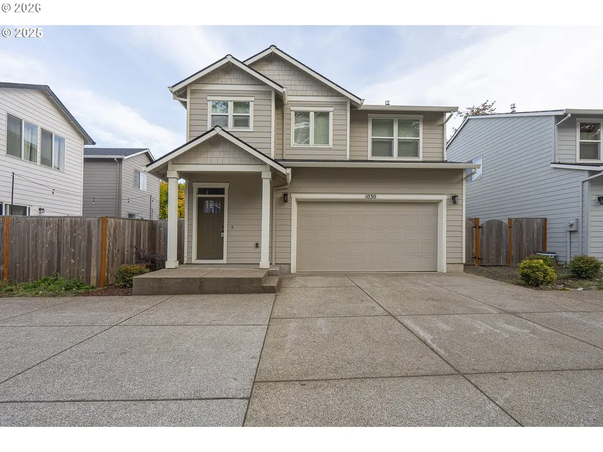 1030 S College St, Newberg, OR 97132 - #1