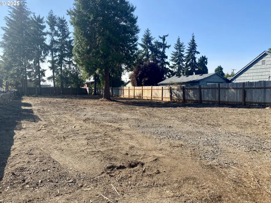 540 39th St, Springfield, OR 97478 - Image #2