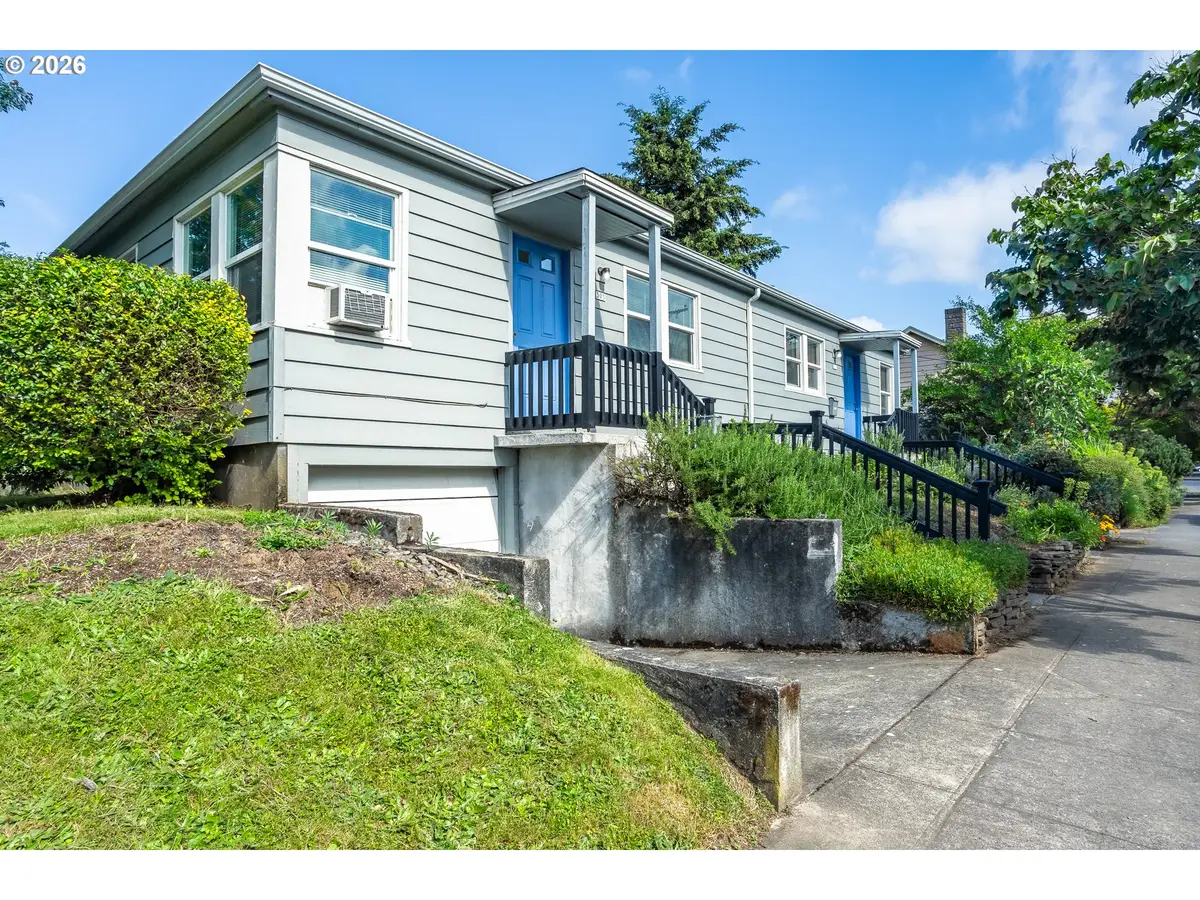 305 NE 26th Ave, Portland, OR 97232 - #1